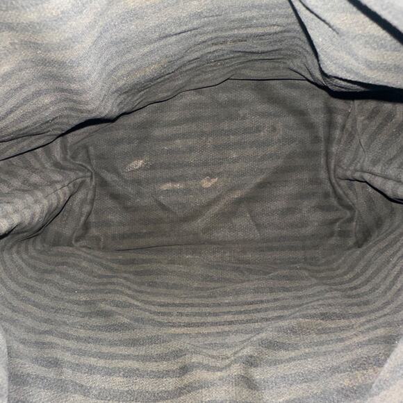 Fendi, Rare, Black Nylon-Pequin Stripes bag Pouch authentic travel cosmetic bag - Picture 14 of 14